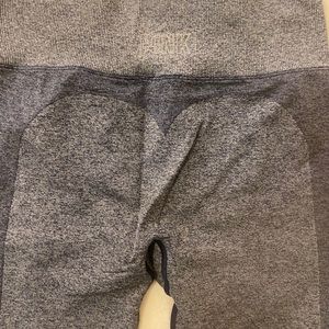 VS Pink Leggings size L